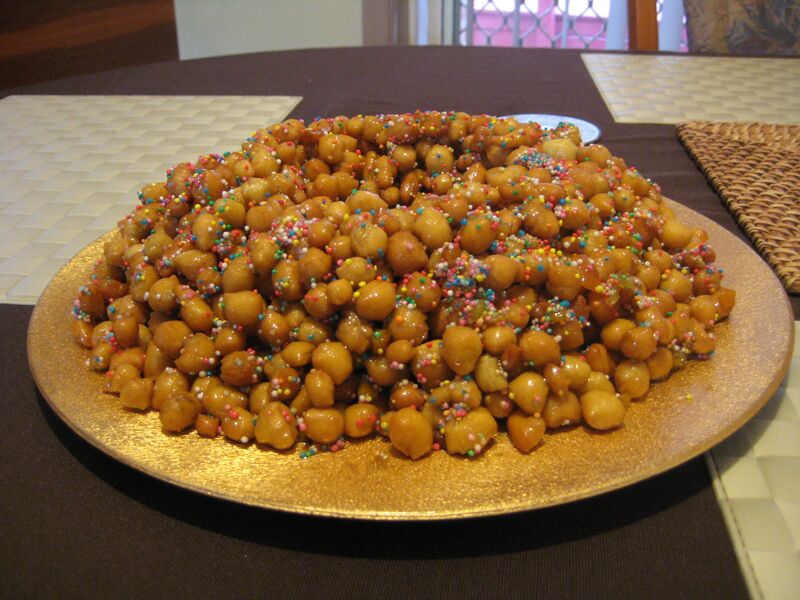Файл:Struffoli2.JPG