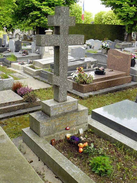 Файл:Tombe Berdiaev2.JPG