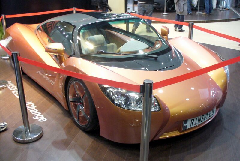 Файл:Rinspeed iChange.JPG