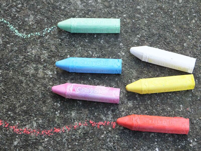 Файл:6 Sticks of Crayola Chalk.jpg