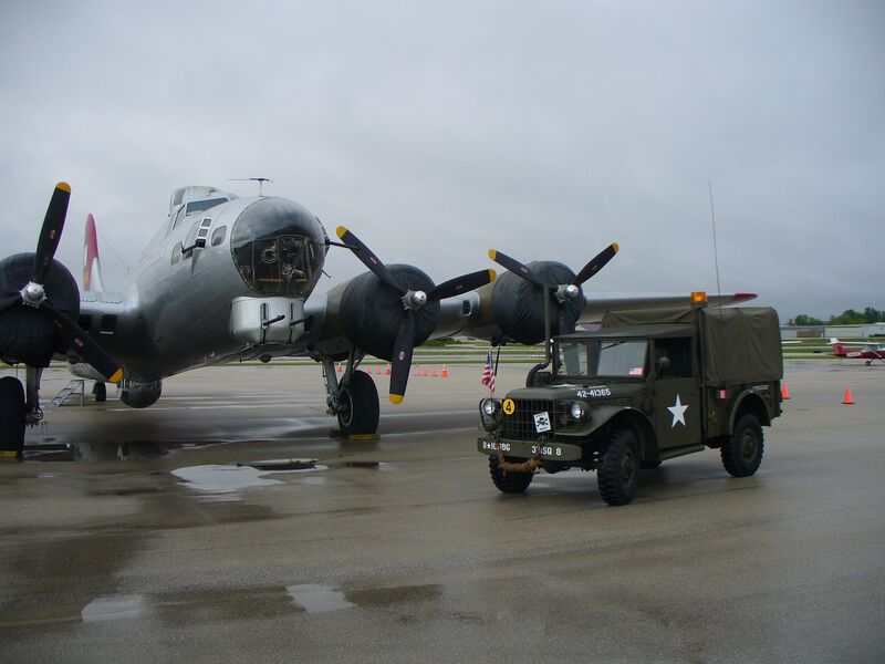 Файл:Side view M37.JPG