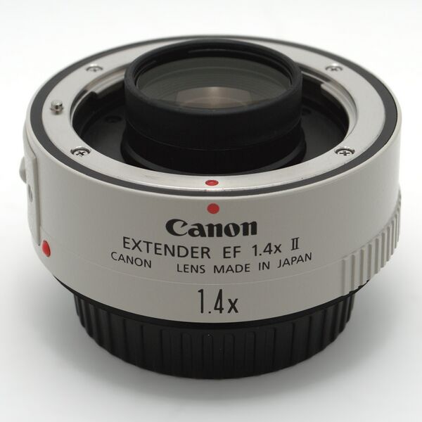 Файл:Canon Extender EF 1.4x II.JPG