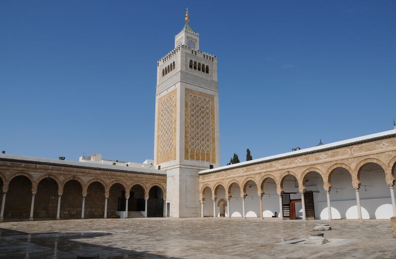 Файл:MinaretMosqueeZitounaTunis.JPG