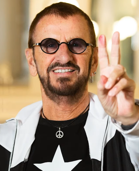Файл:Ringo Starr.png