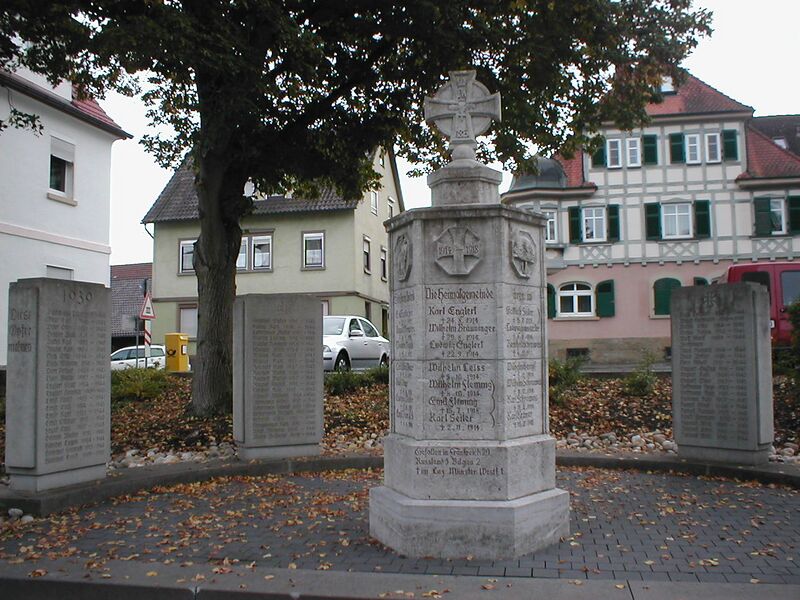Файл:Roigheim-kriegerdenkmal.JPG