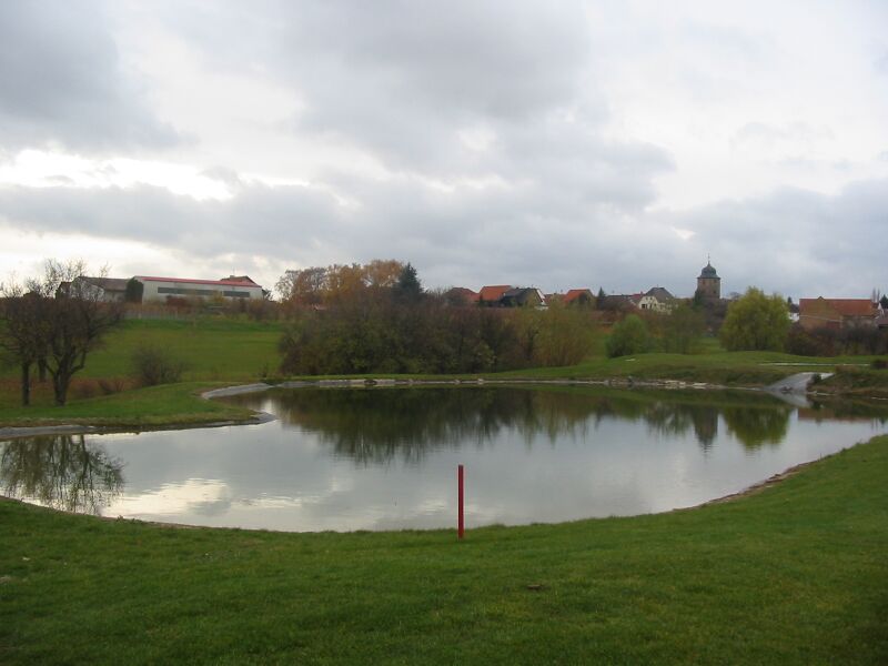 Файл:Dackenheim Golfplatz.JPG