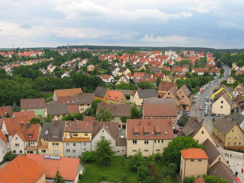 Файл:Roßtal Oberer Markt.JPG