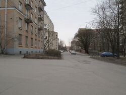 Вид в сторону проспекта Тореза