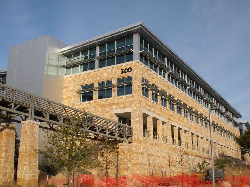 Файл:AMD Austin campus.JPG