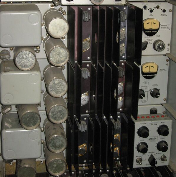Файл:Ampex-Am-Tech-Color-Tech-Proc-Amp.jpg