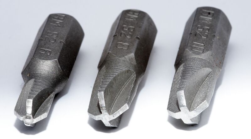 Файл:TorqSet-Bits.jpg