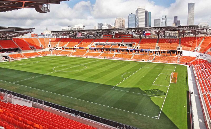 Файл:BBVA Compass Stadium, Skyline View.JPG