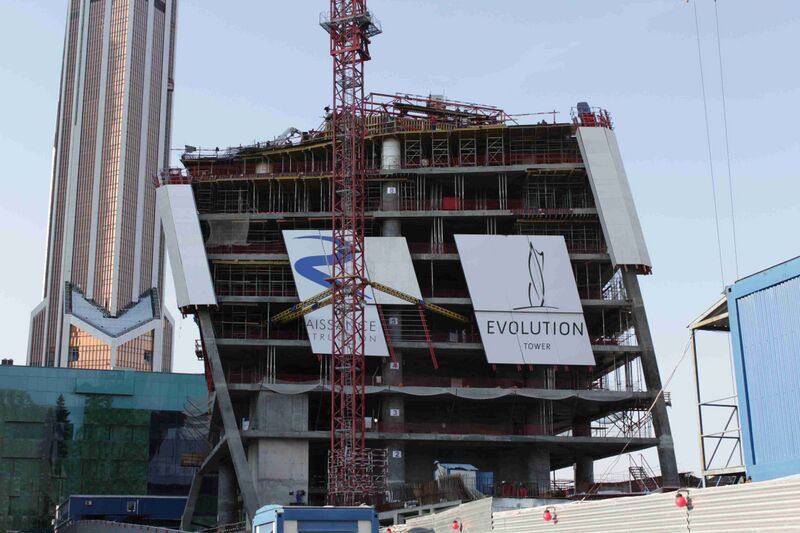 Файл:Evolution Tower 12th September 2012.JPG