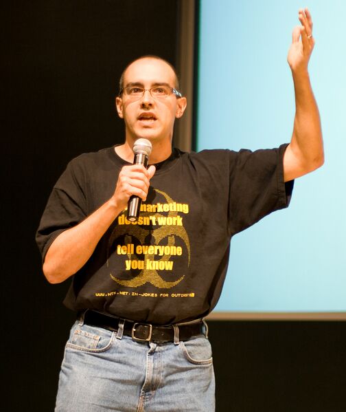 Файл:Dave McClure 2007.jpg