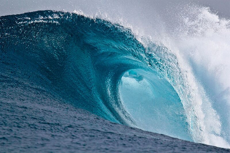 Файл:Large breaking wave.jpg