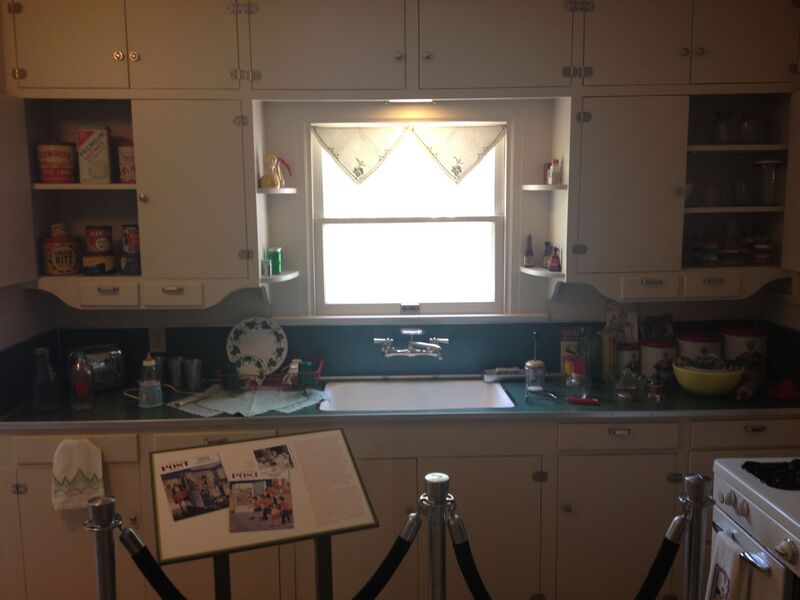 Файл:Bush Childhood Home-Kitchen 2-Aug 2013.jpeg