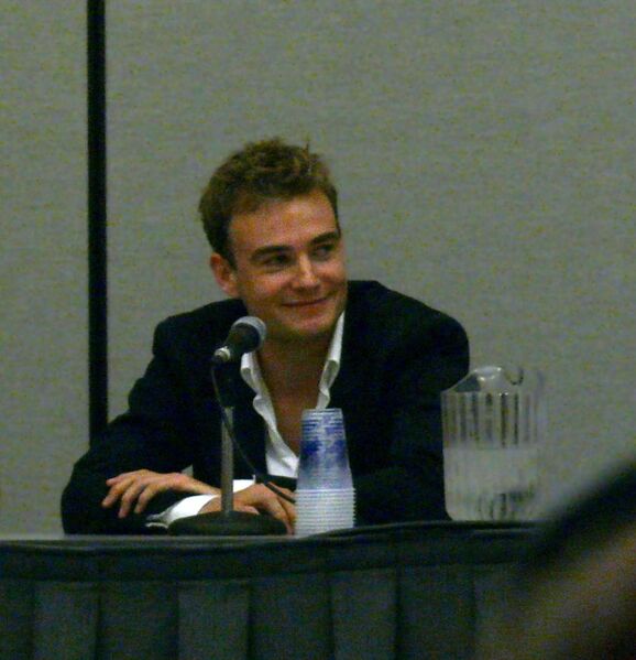 Файл:Robin Dunne.JPG