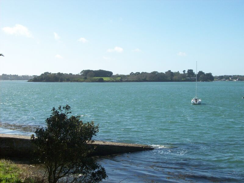 Файл:Ile Irus.JPG