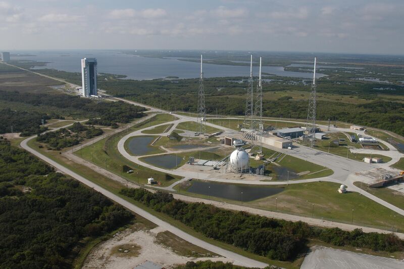 Файл:Atlas V launch complex LC41.jpg
