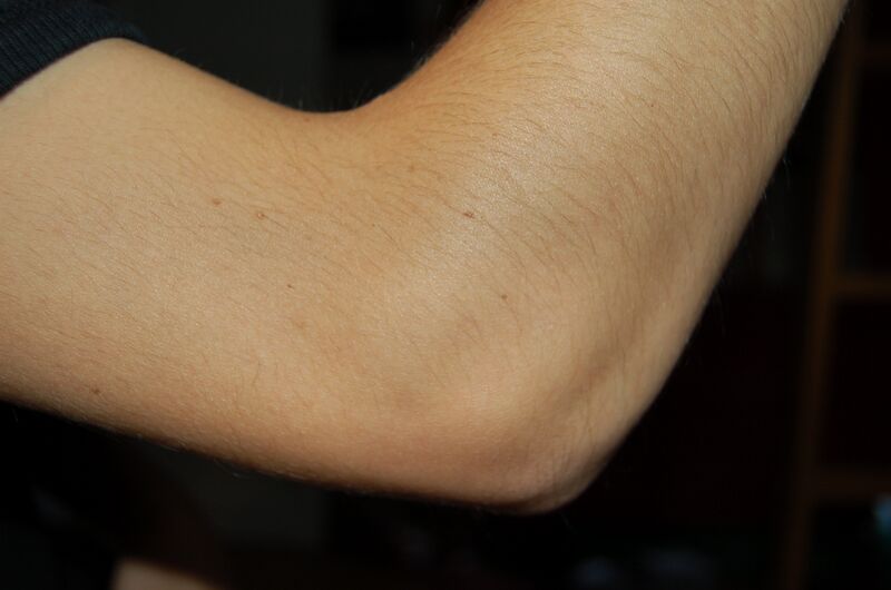 Файл:Elbow coude.JPG