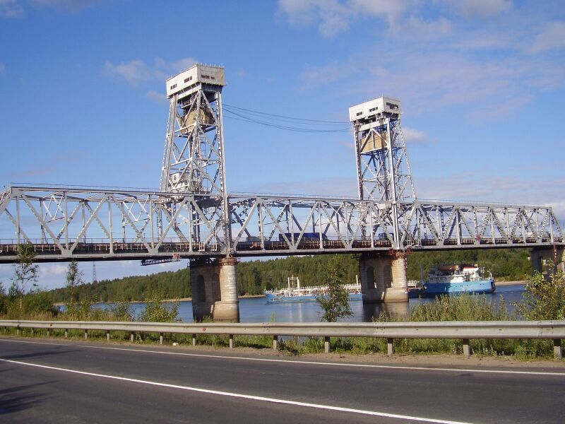 Файл:Bridge of Svir.JPG