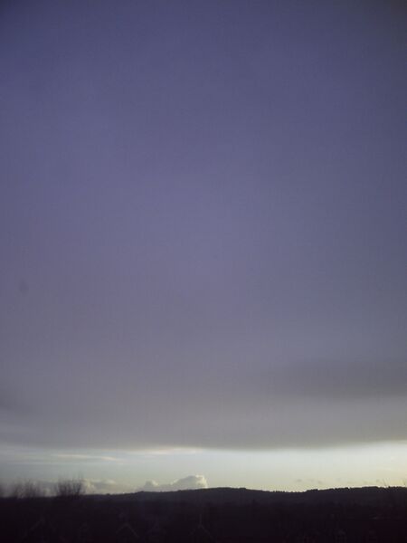 Файл:Unusually well defined warm front.jpg