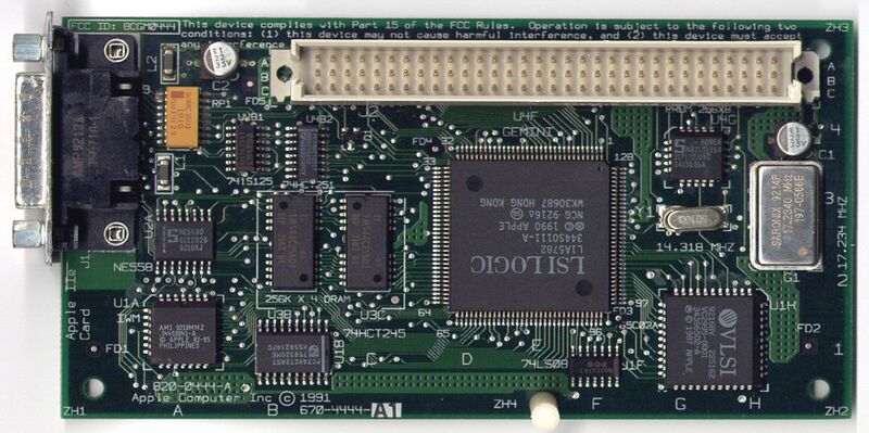Файл:Apple IIe Card.jpg
