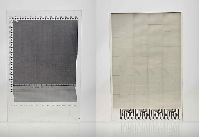 Файл:CERN-Stumpe Capacitance Touchscreen.jpg