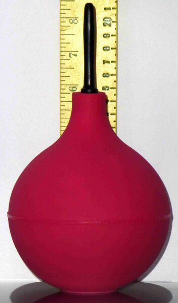 Файл:Rectal Bulb Syringe 1.JPG