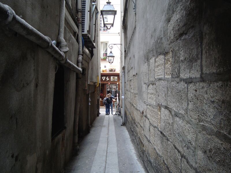 Файл:Rue du Chat-qui-Peche.JPG