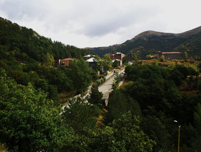 Файл:Jermuk Town.JPG