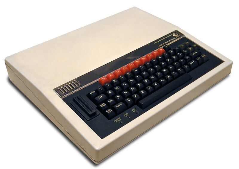 Файл:BBC Micro Left Modified.jpg