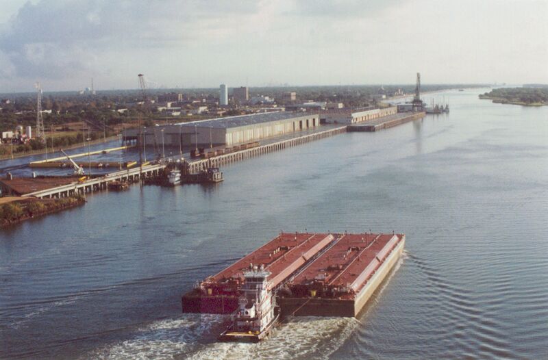Файл:Port Scene..jpg