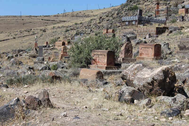 Файл:Kosh cemetsry 06.JPG