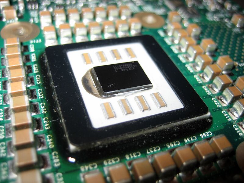 Файл:PPC-970fx.jpg
