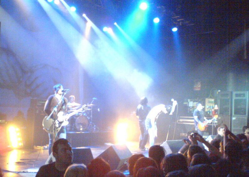 Файл:Alexisonfire live.JPG