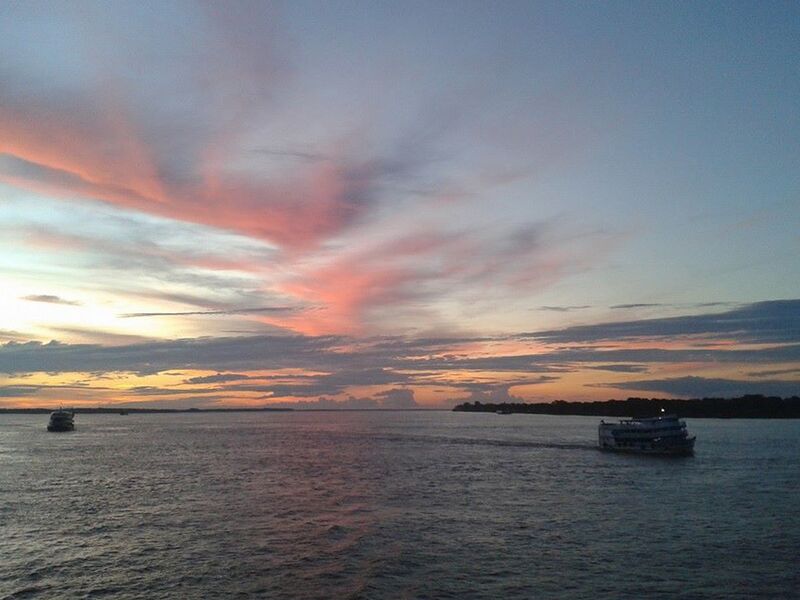 Файл:Rio Amazonas - Parintins.jpg