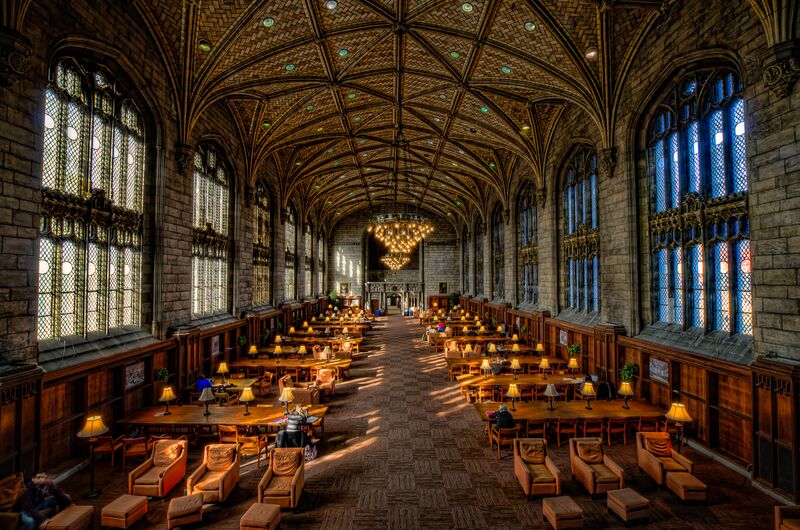 Файл:University of Chicago, Harper Library.jpg