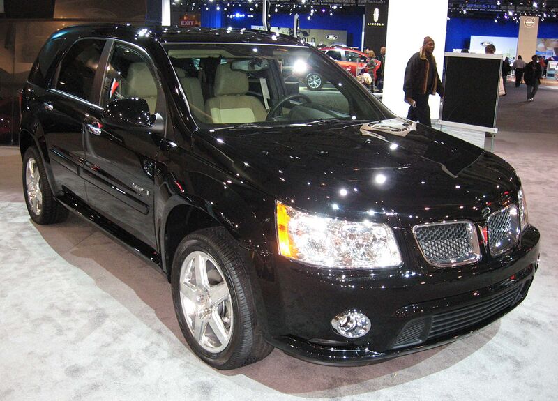 Файл:2008-Pontiac-Torrent-GXP-DC.jpg