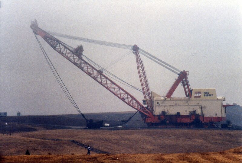Файл:Big Muskie - Side View.jpg