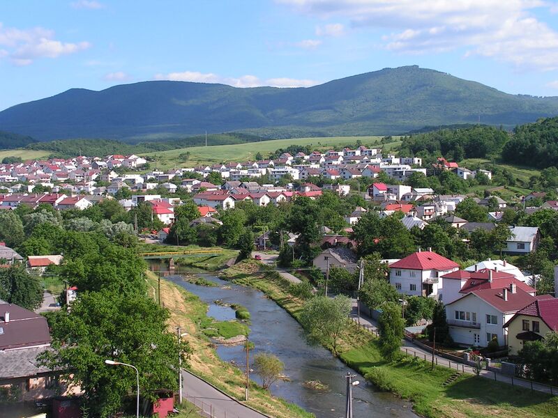 Файл:Snina.panorama.2.JPG