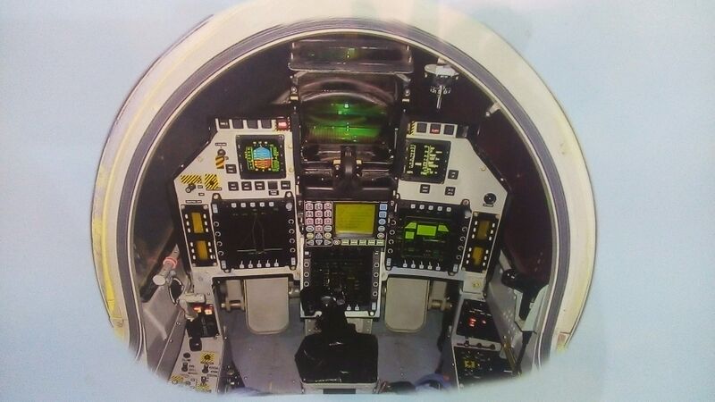 Файл:Tejas Cockpit image 1.jpg