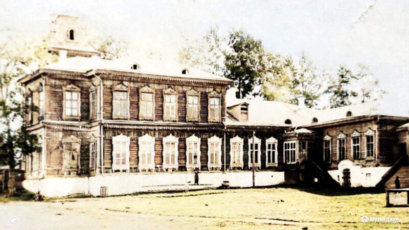 Файл:Chebaki Ivanitsky Estate backyard.jpg