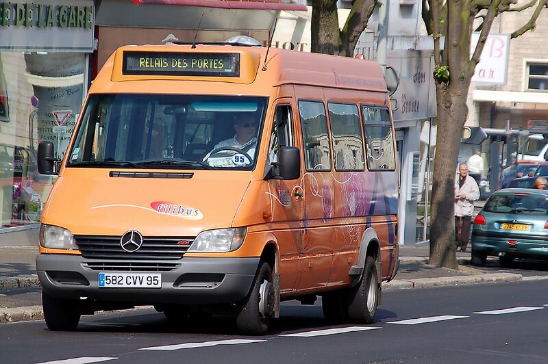 Файл:FilibusSprinter.jpg