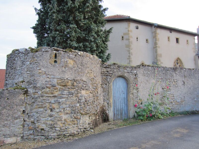 Файл:Fortifications Saulny.jpg