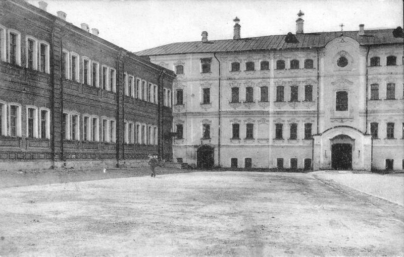 Файл:Tula Men's Classical Gymnasium 2.jpg