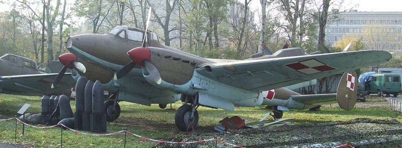 Файл:PL MWP Pe-2FT.JPG