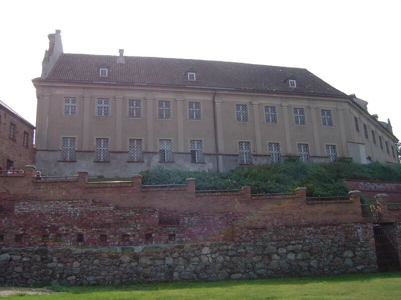 Файл:PalacOpatek.JPG