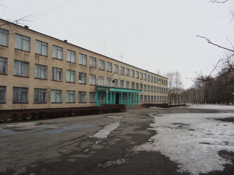 Файл:Volodarka school.JPG