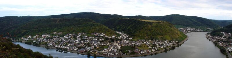 Файл:Oberfell panorama.JPG